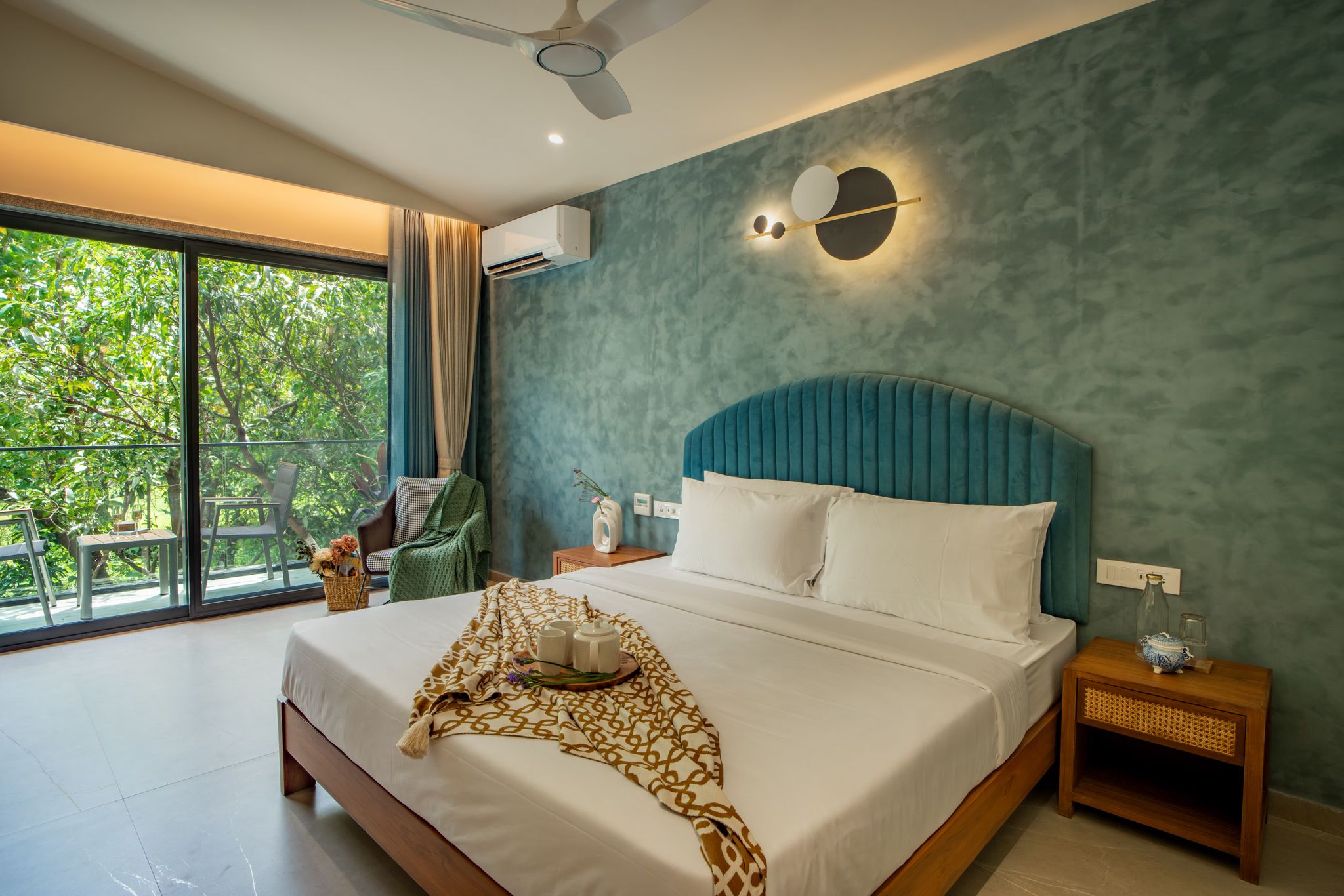 Cloud7 Waves Luxury 4 BHK Villa by Elivaas Cloud 7 Waves - Lux. 4BHK Villa with Private Swimming Pool 8