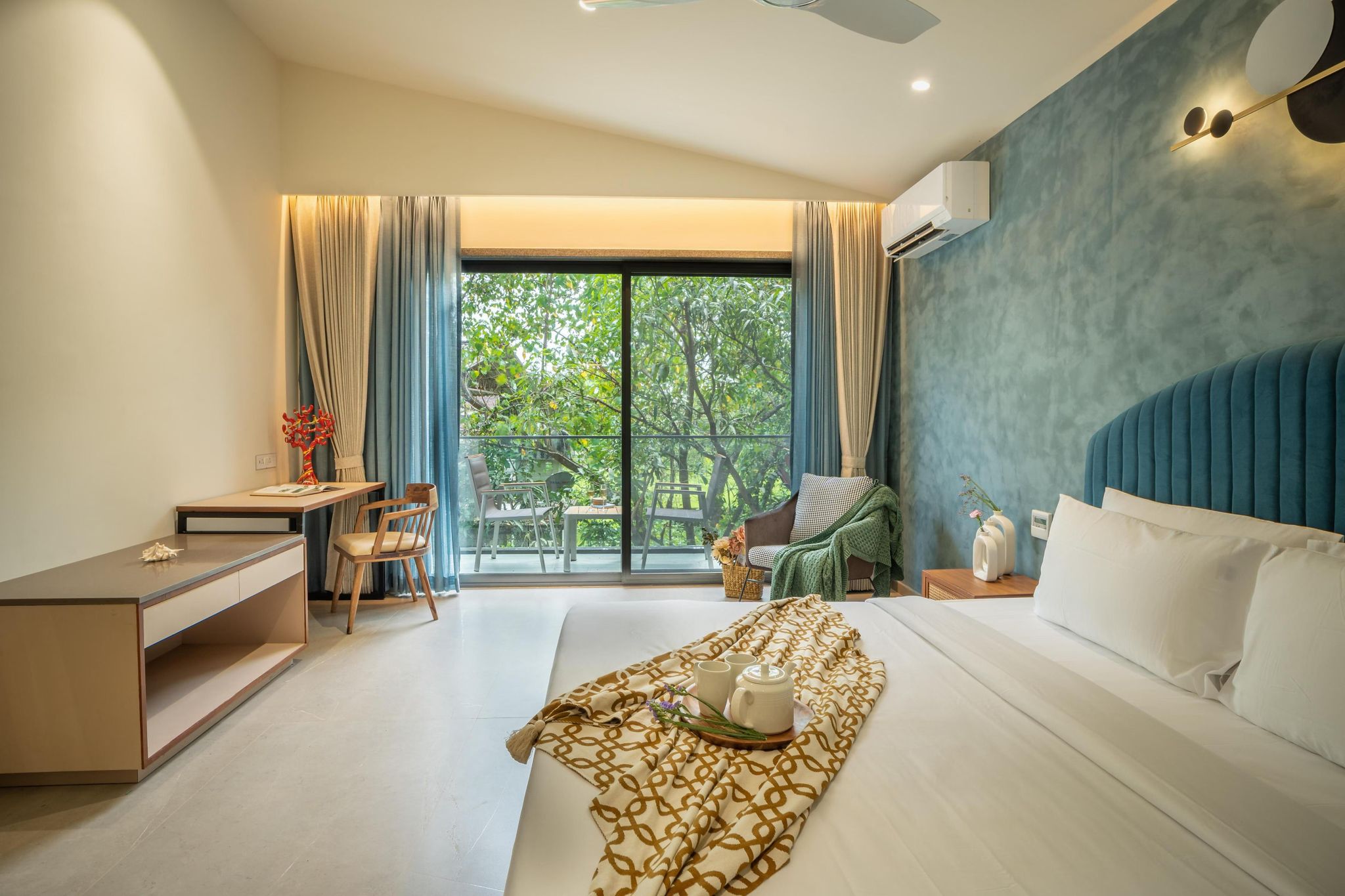 Cloud7 Waves Luxury 4 BHK Villa by Elivaas Cloud 7 Waves - Lux. 4BHK Villa with Private Swimming Pool 19