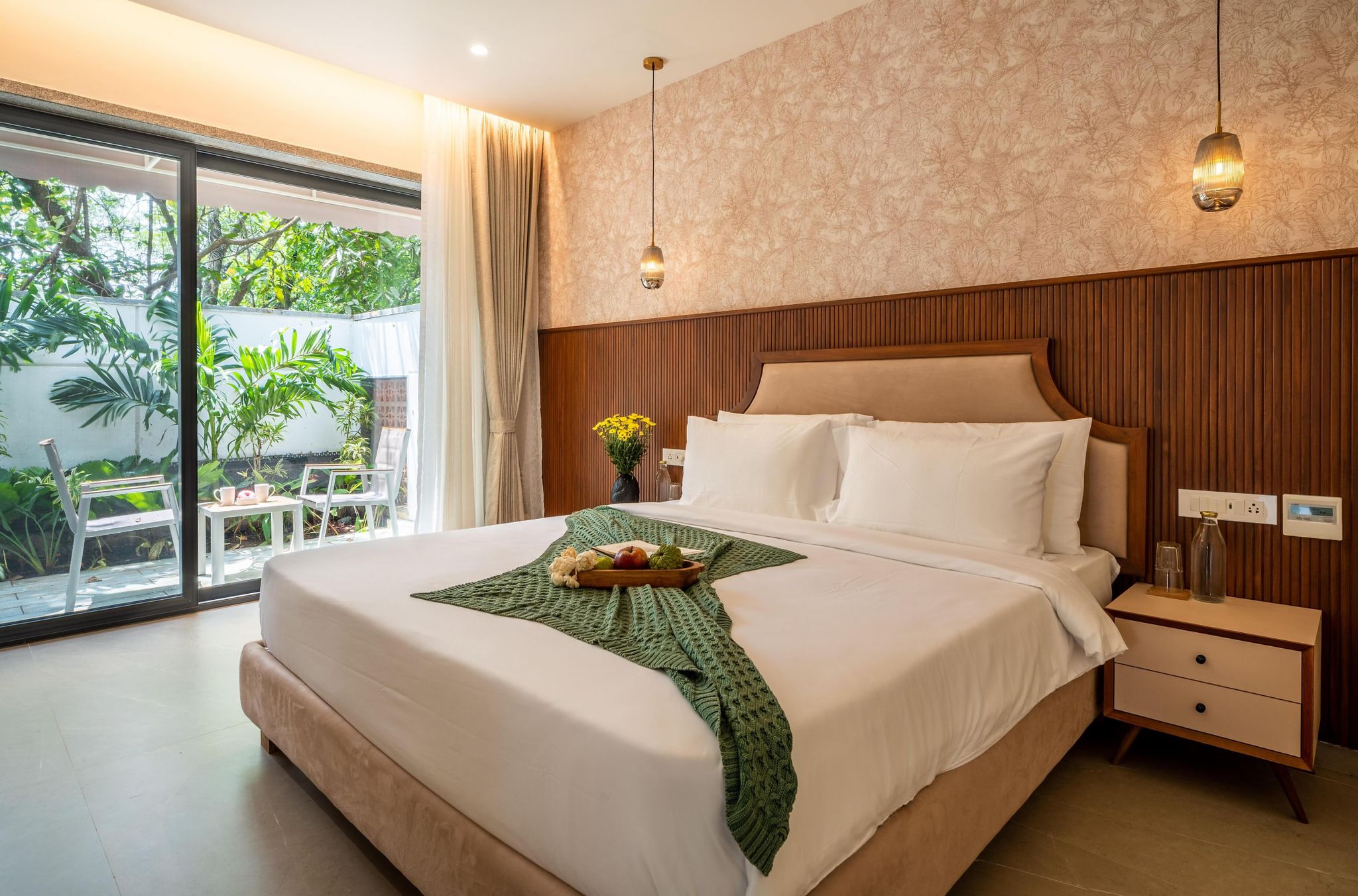 Cloud7 Waves Luxury 4 BHK Villa by Elivaas Cloud 7 Waves - Lux. 4BHK Villa with Private Swimming Pool 18