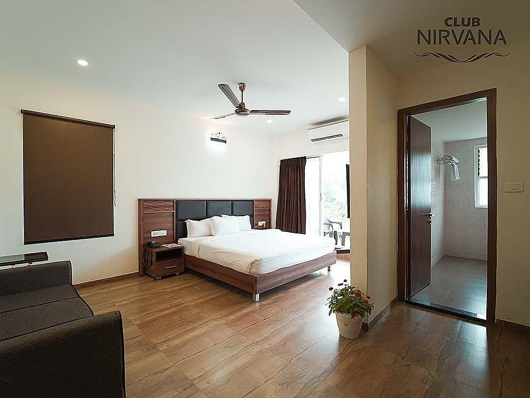 Luxury Room With Balcony