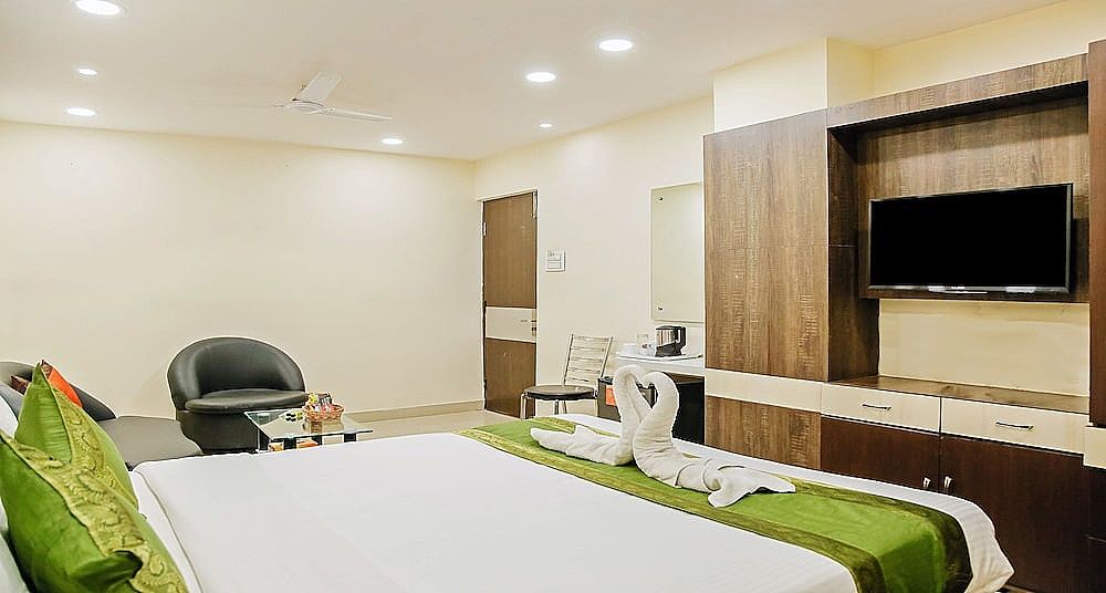 Citi Inn Deluxe Room 5