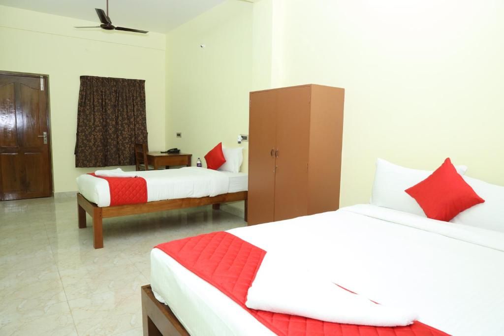 Superior Triple Room with Balcony