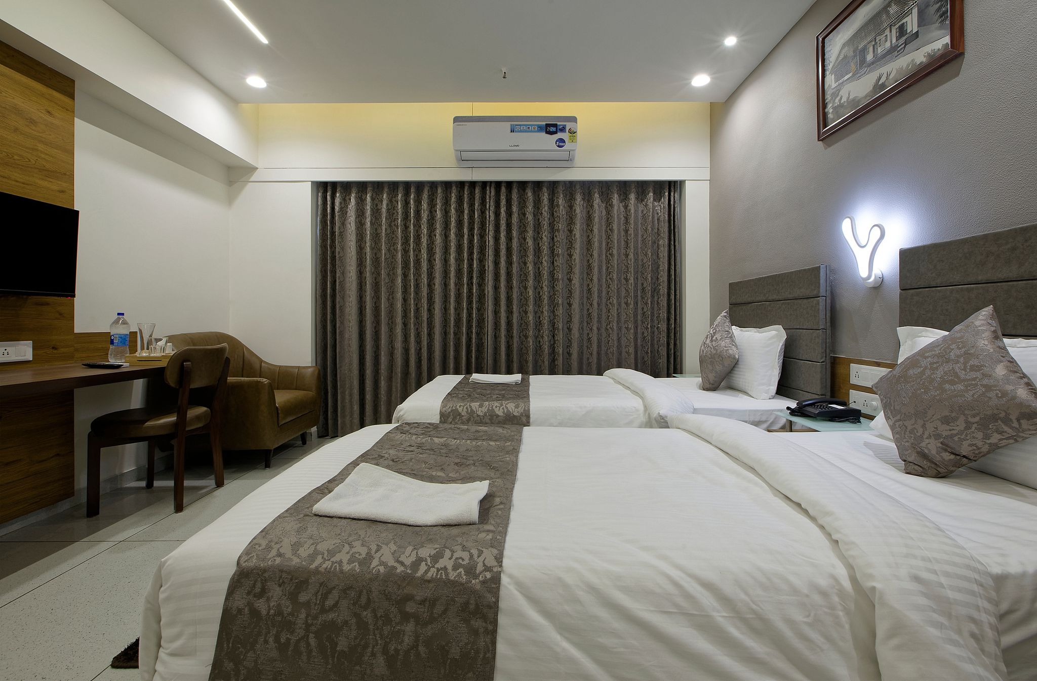 Hotel Aurellia Superior Room 3