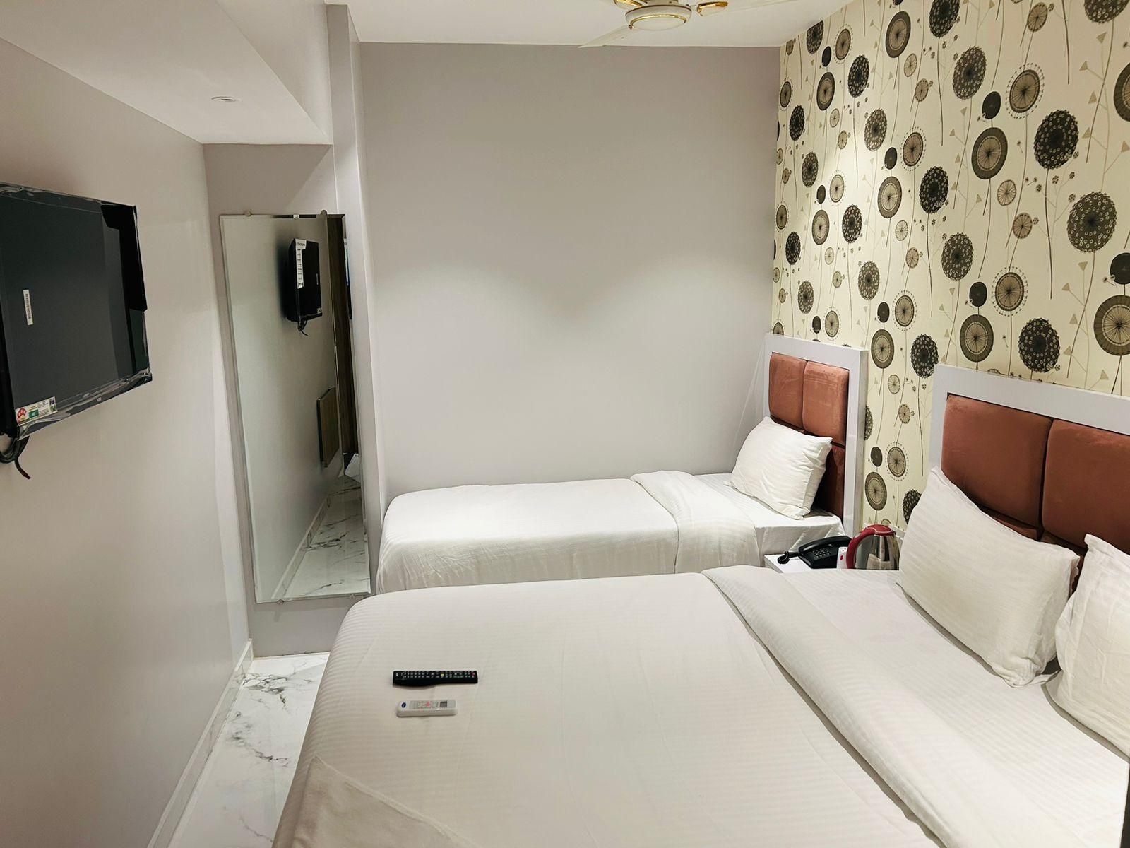 Triple Deluxe Room