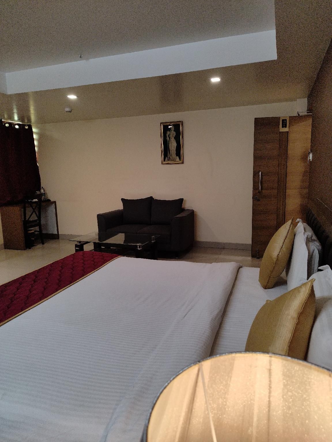 Super Deluxe Room