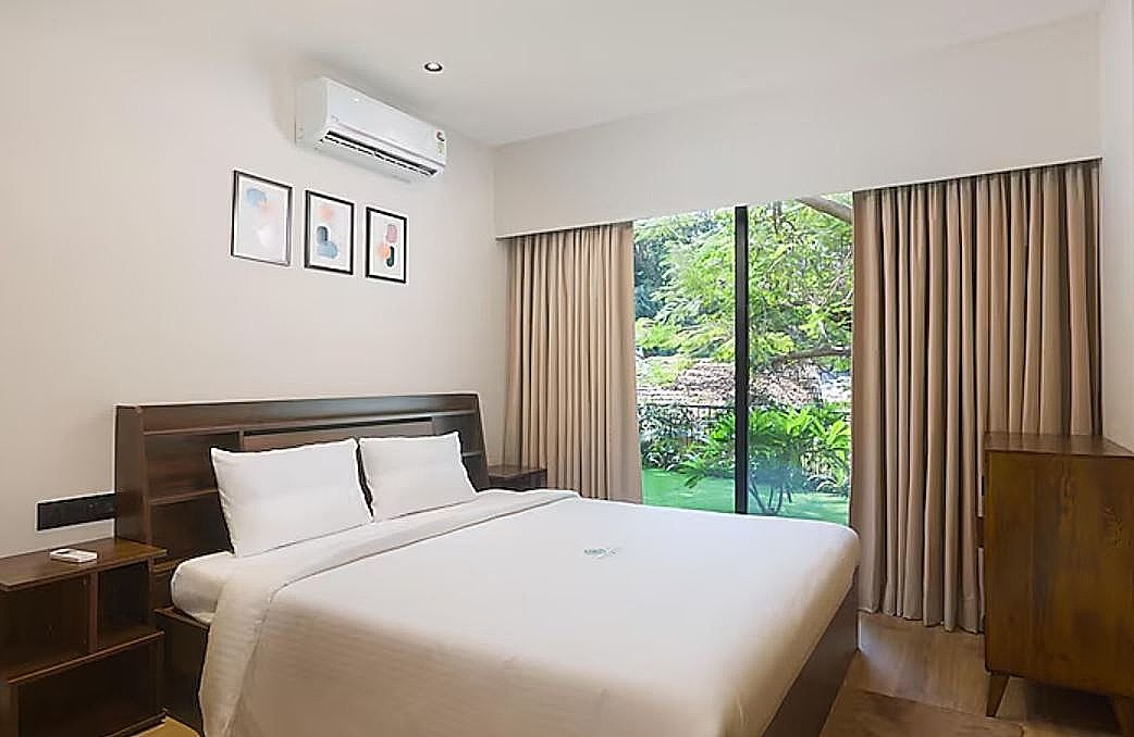 Luxury 1 BHK Apartment with Private Garden