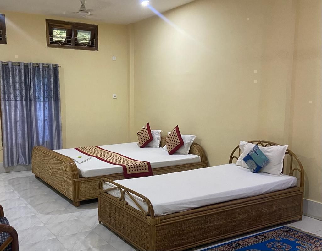 Hotel Kaziranga Inn Deluxe Room With Free Wifi