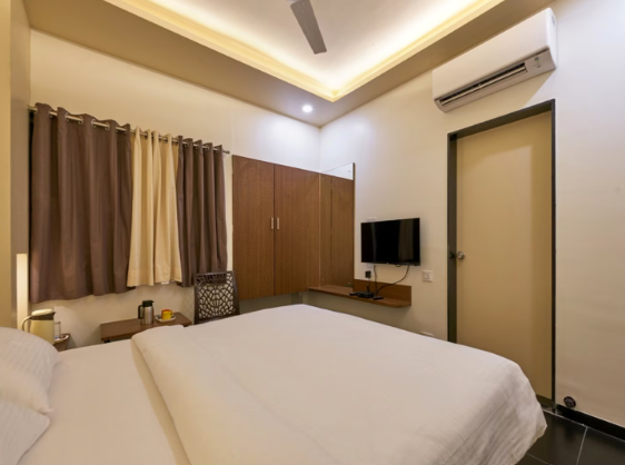 Deluxe AC Room