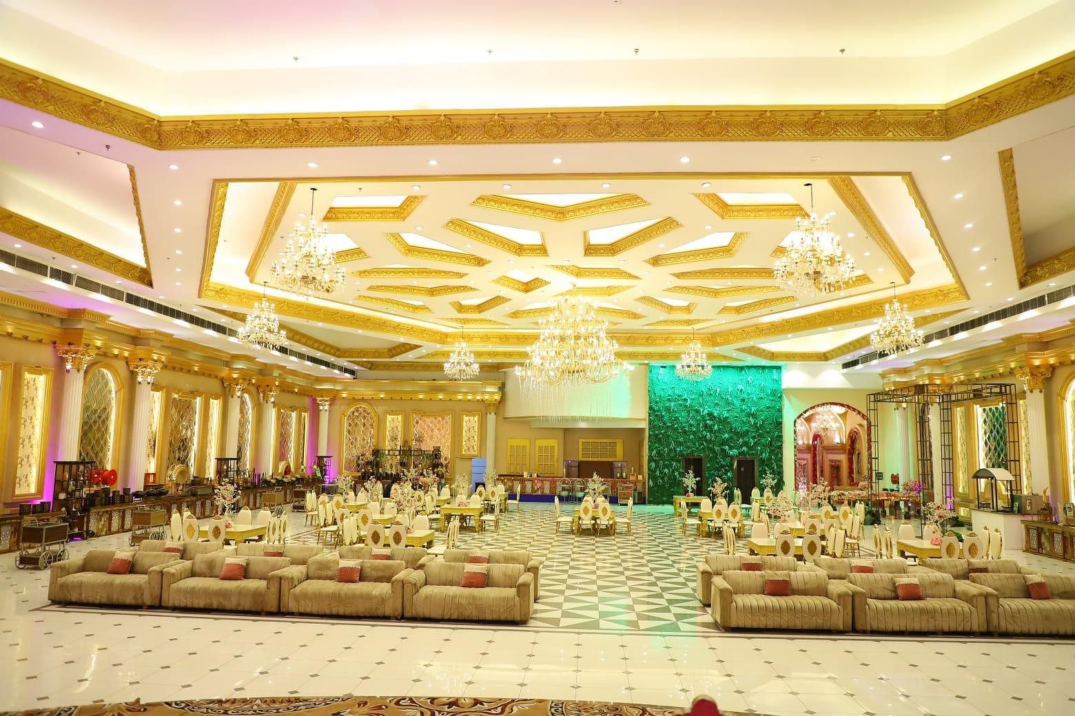 Banquet hall