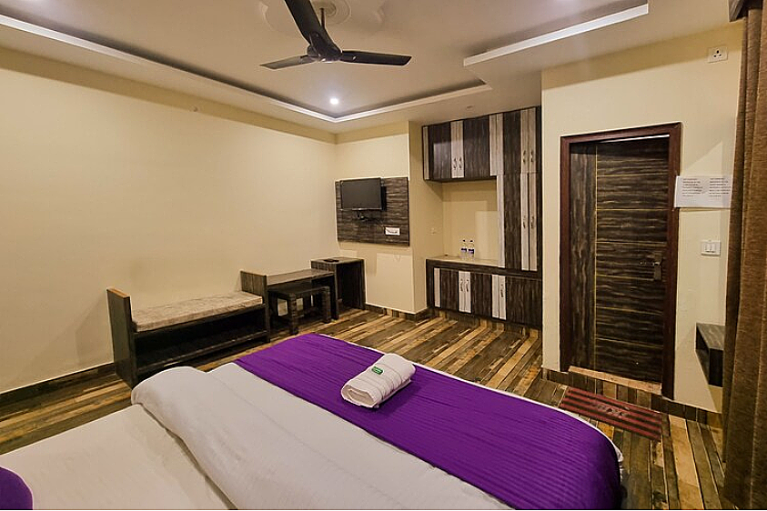 Hotel JK Dharamshala Deluxe Room 5