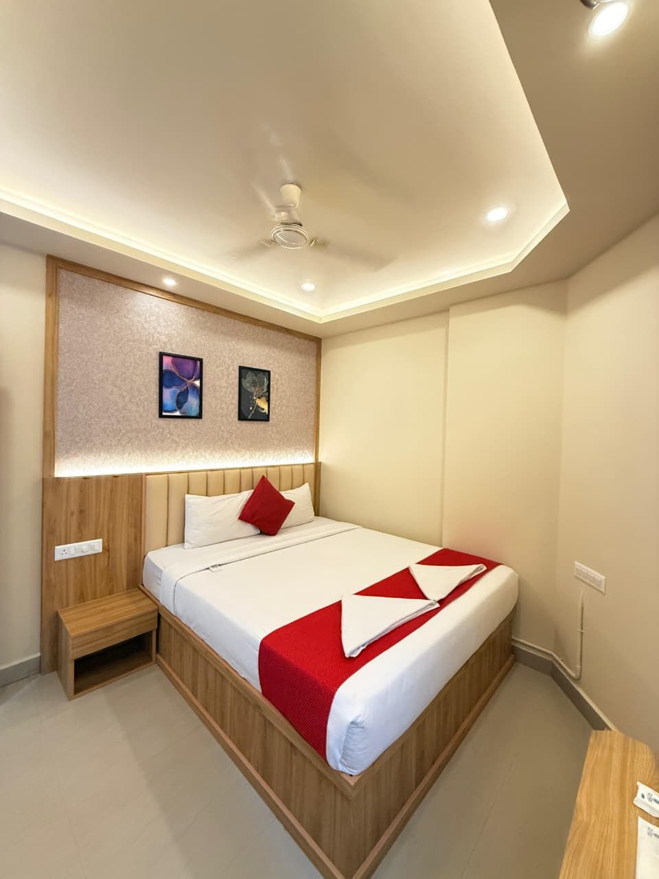 Flora Suites Family Suite 8