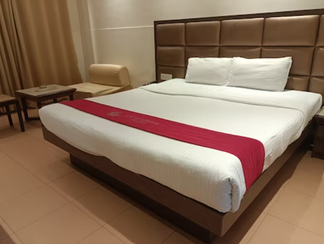 Royal Garden Resort Super Deluxe Room