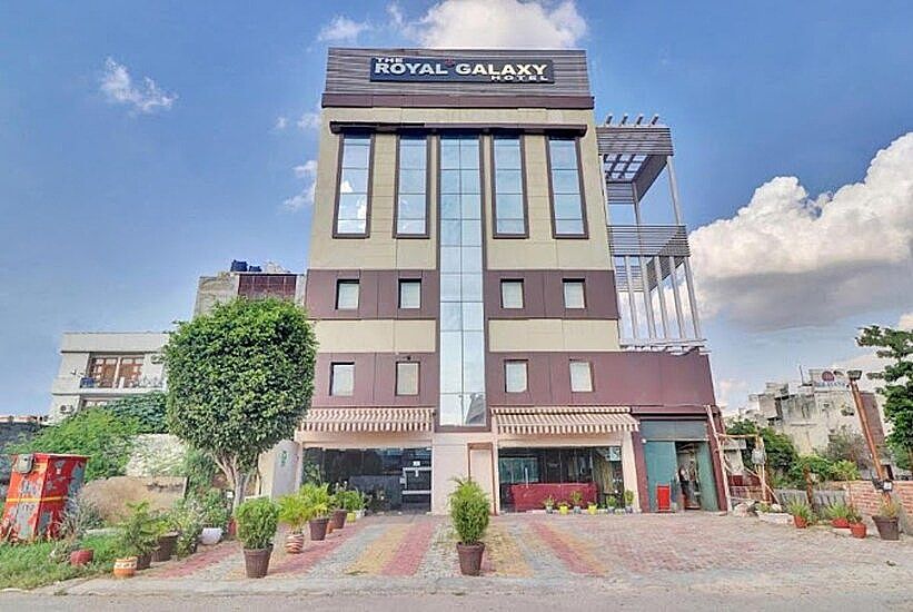 The Royal Galaxy