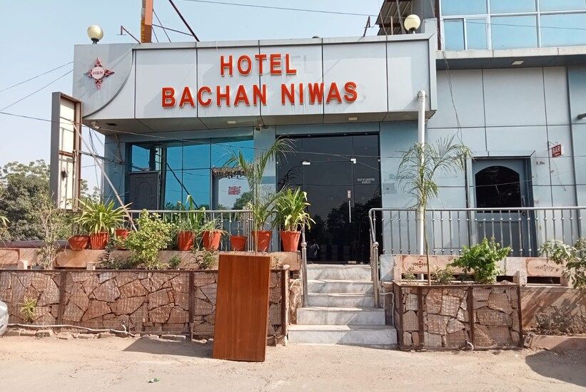 Hotel Bachan Niwas