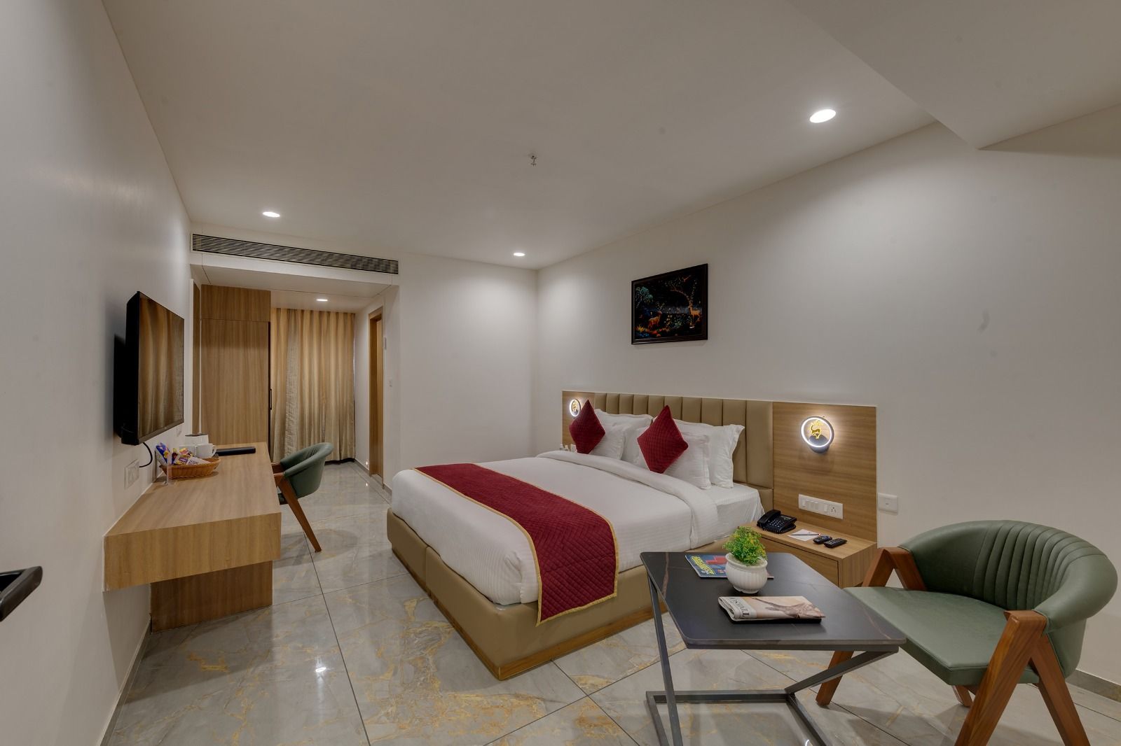 Comfort Inn Sapphire Chandkheda Ahmedabad Superior Room  6