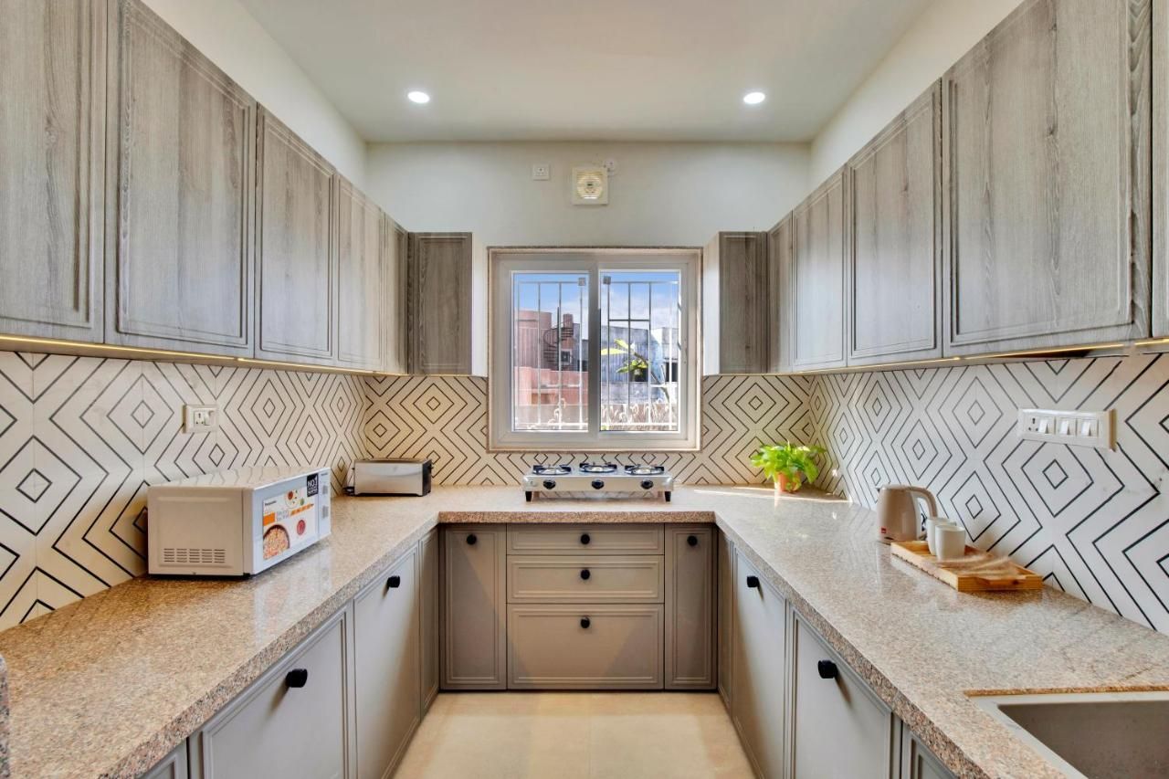 Elivaas Shourya - Luxurious 3BHK with Pvt. Swimming Pool 3 Bedroom Villa 11