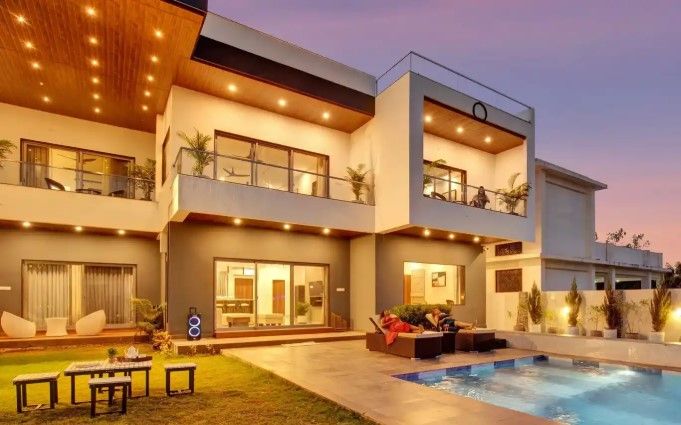 Elivaas Horizon - Luxury 5BHK Villa with Private Swimming Pool