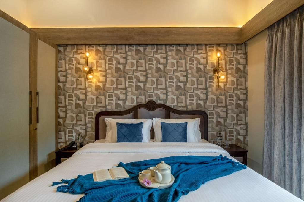 ELIVAAS Esh Luxury 5 BHK Villa with Private Pool, Manesar 5 Bedroom Villa 13