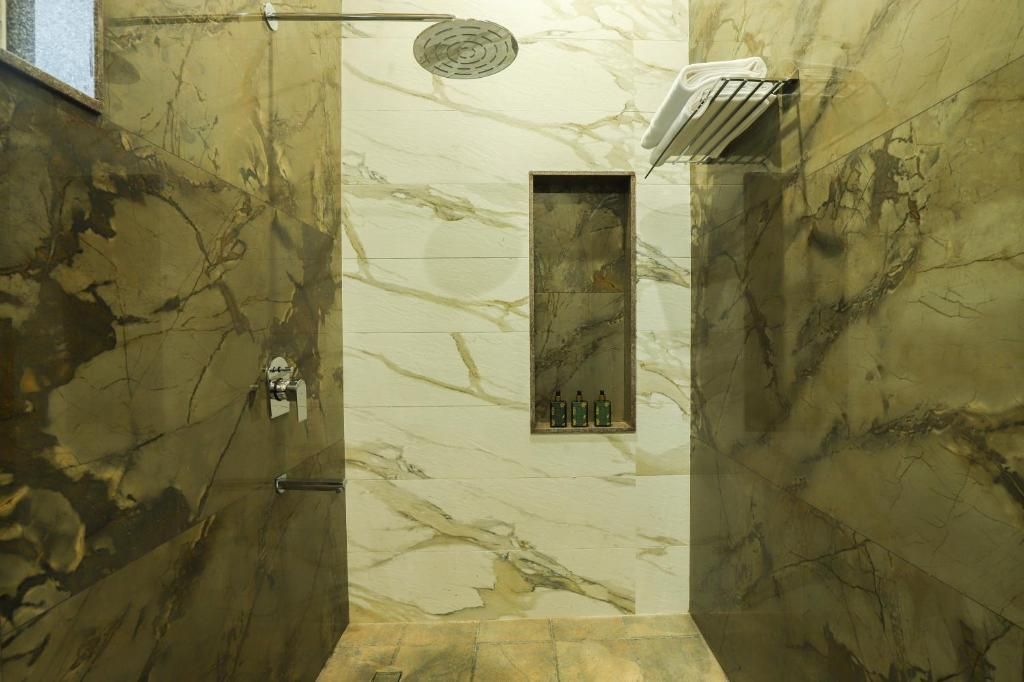 ELIVAAS Esh Luxury 5 BHK Villa with Private Pool, Manesar 5 Bedroom Villa 24