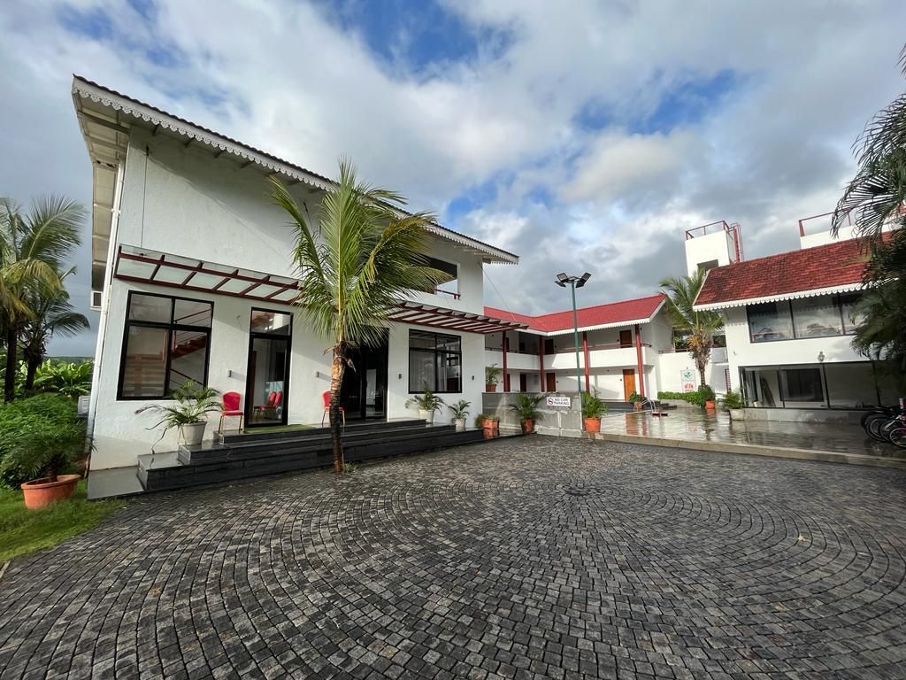 The Green Estate Resort