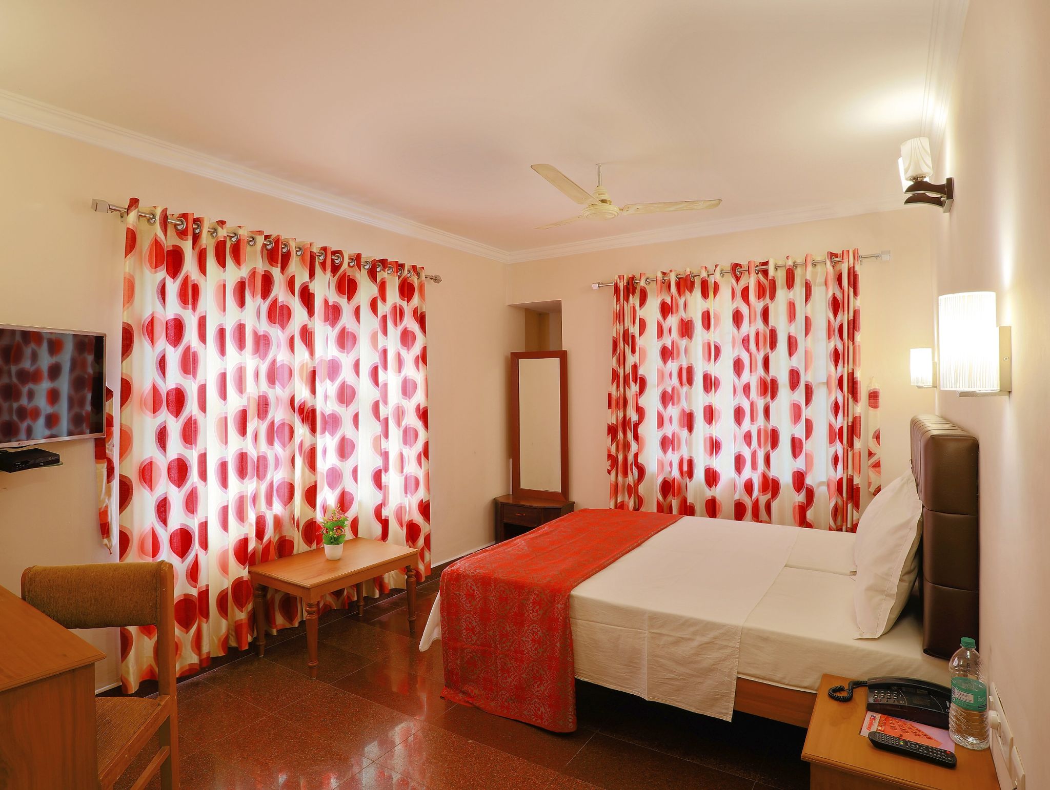 Hotel Excellency Annexe Standard Room Non AC 12