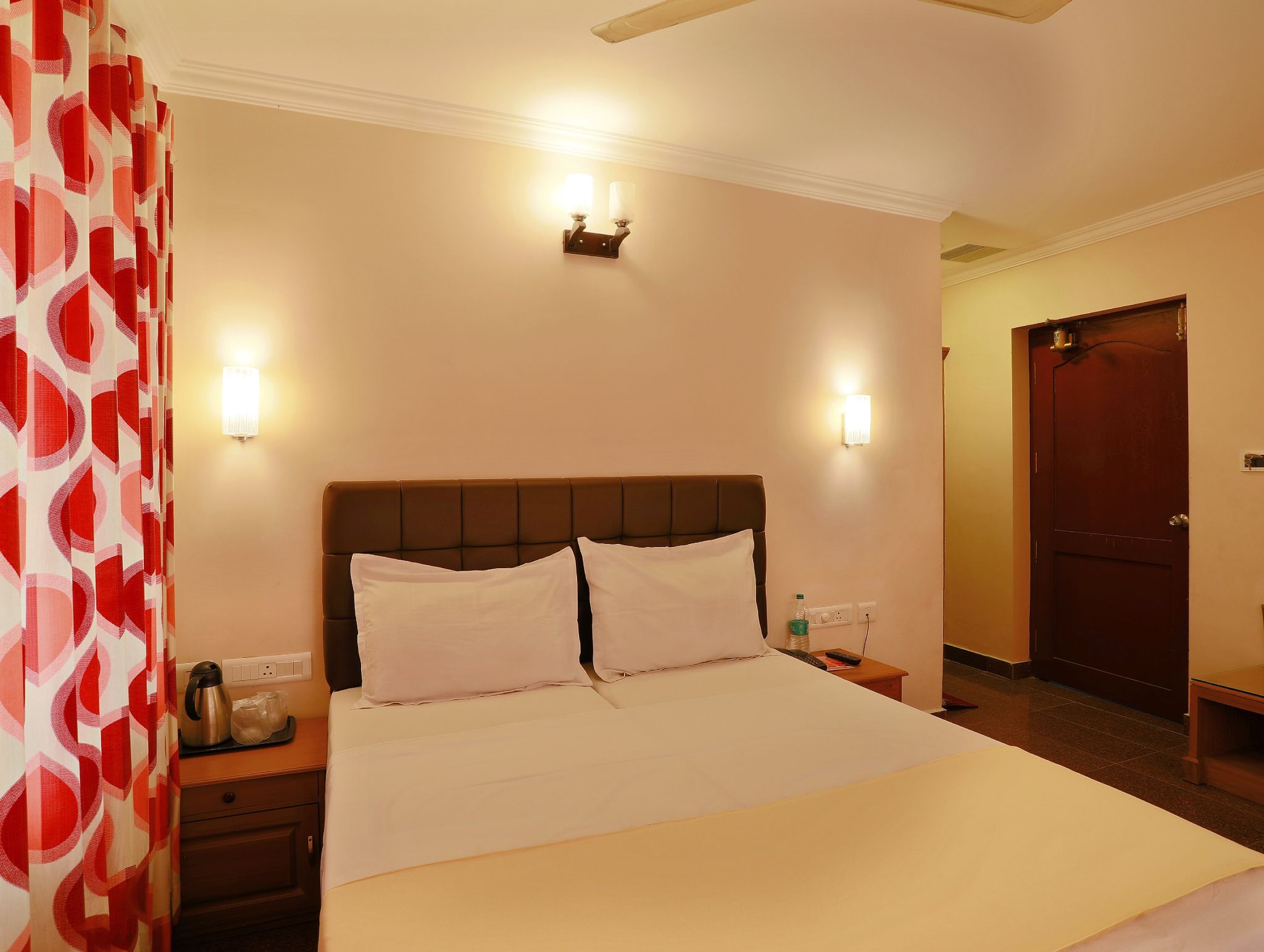 Hotel Excellency Annexe Standard Room Non AC 17