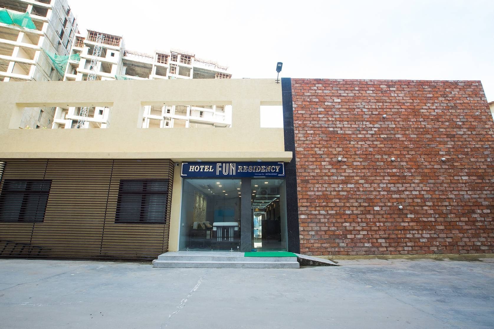 Hotel Fun Residency By Antra Group