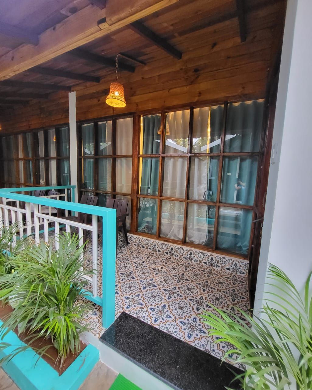 Sand Tent Beach House Deluxe Room with Balcony 5