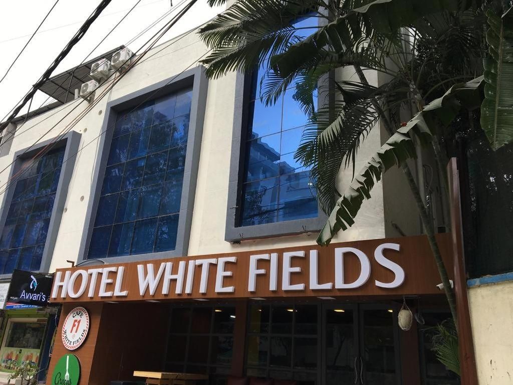  Hotel White Fields Hitec City