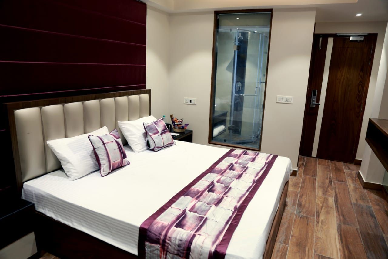 Deluxe Single Room