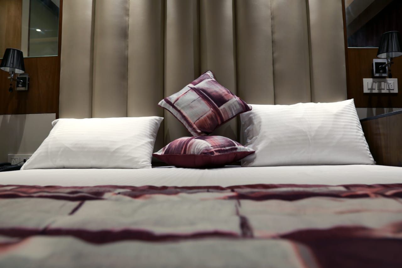 Deluxe Single Room Mountain View