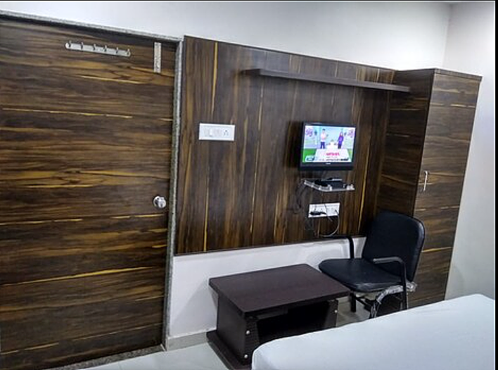 Hotel Parth Palace AC Room 2