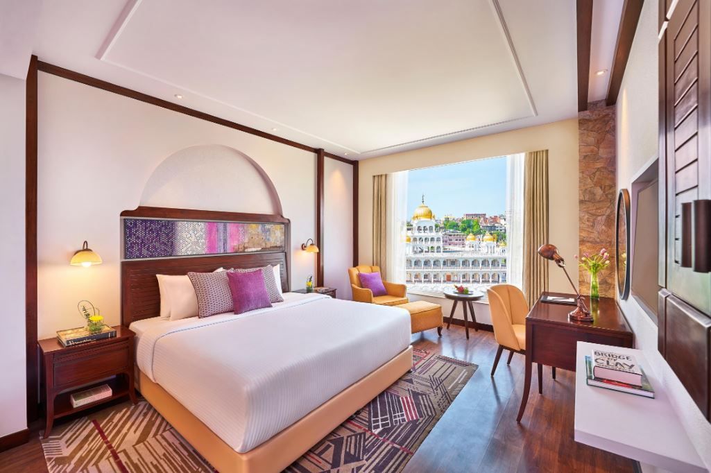 Vivanta Jammu, City Centre Deluxe Room Twin Bed 3