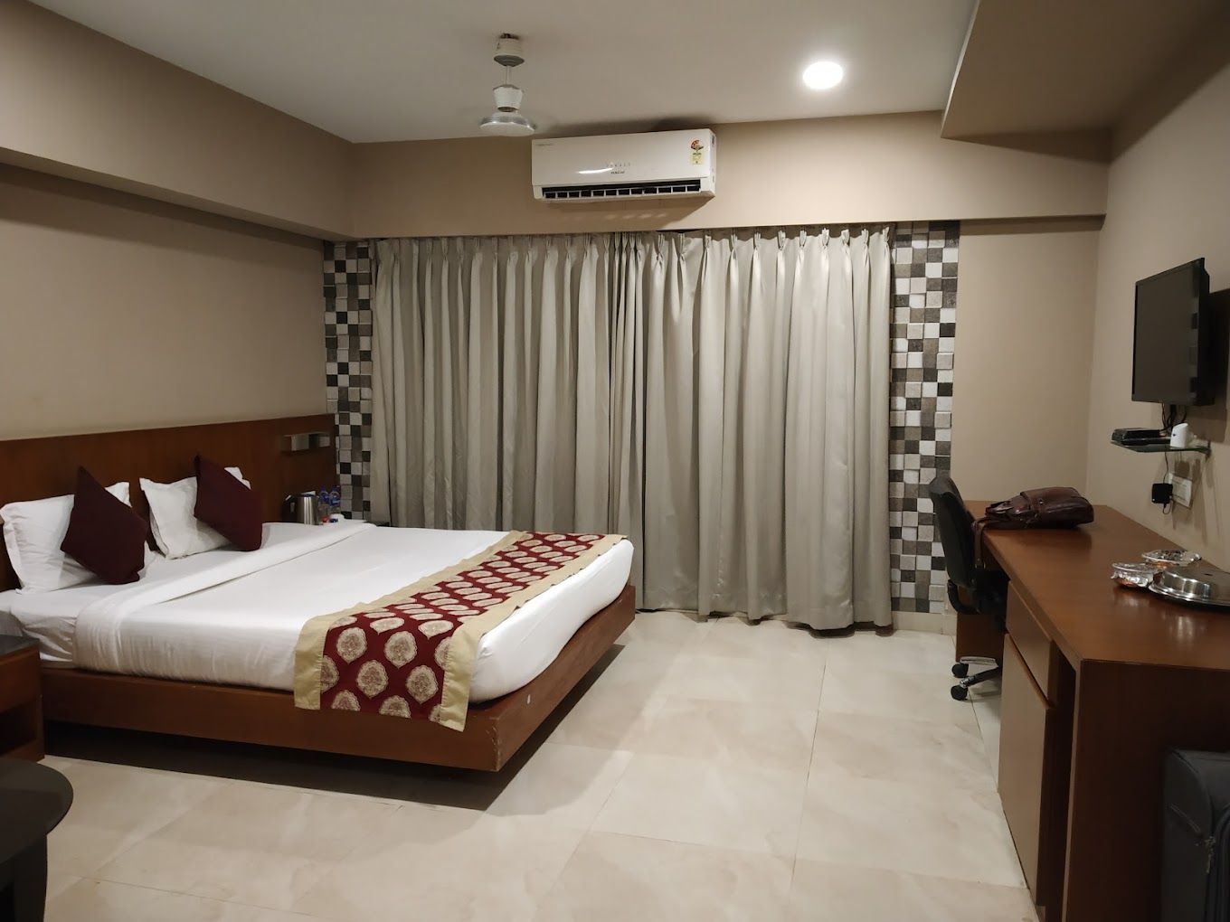 SAMAYA SKYVIEW HOTELS Executive Room 5