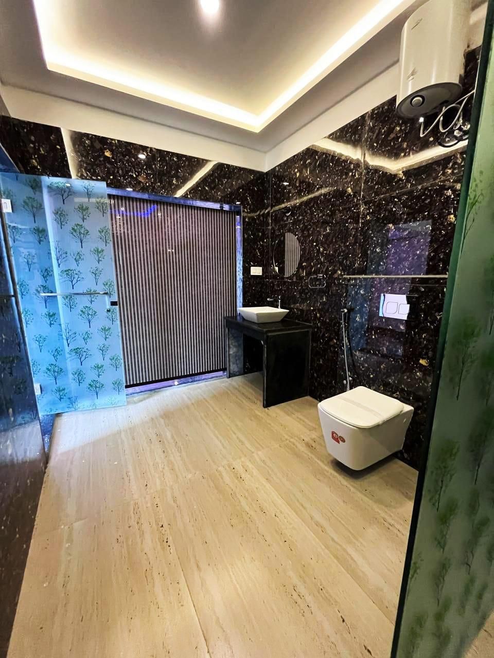 The Pelican Beach Resort Silver Room 6