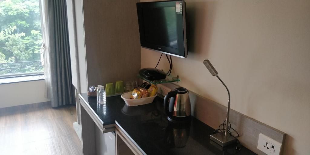 VITS Sharanam Thane Deluxe Double Room (1 Double Bed or 2 Twin Beds) 14