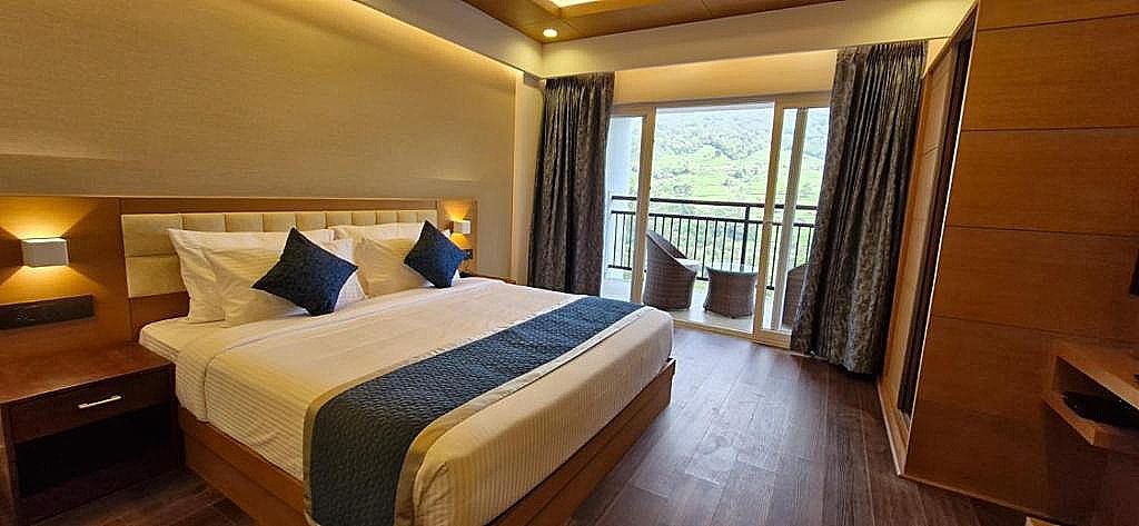 Grand Imperial Suite with Private Pool ( Kids below 12 years are Strictly not allowed