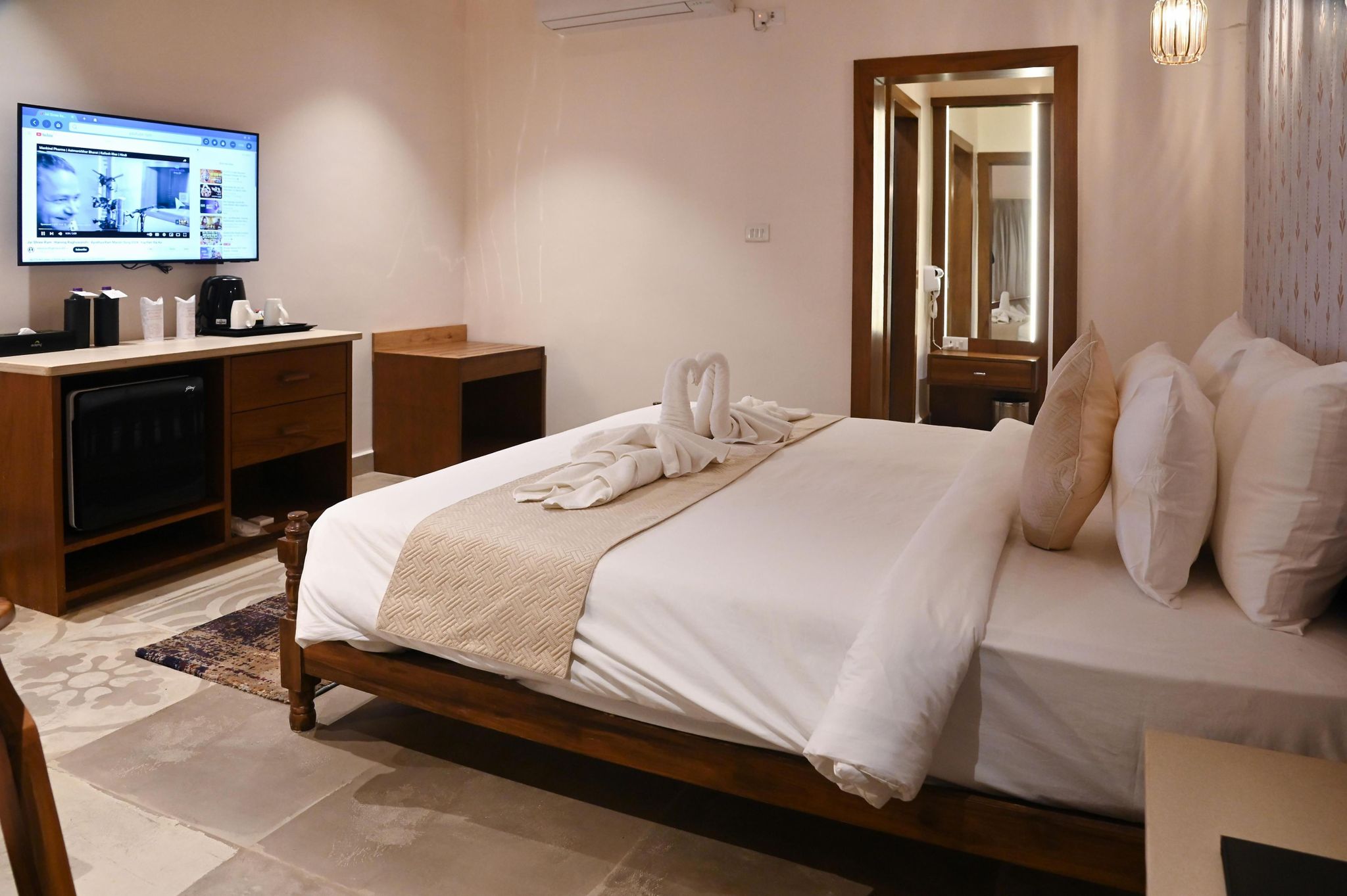 Neelam Foresteria Resort Premium Executive Room 3