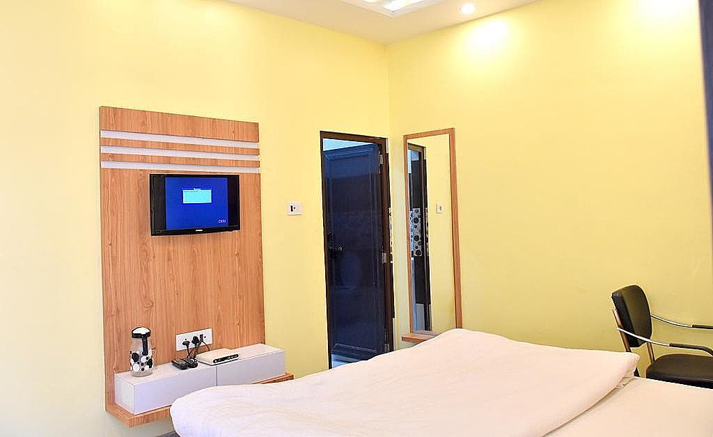 HOTEL ARYA NON AC ROOM 5