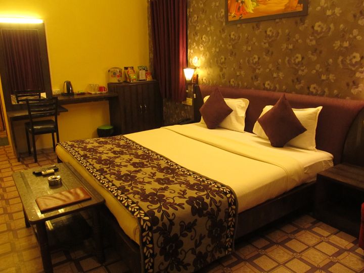 Hotel Brighton Deluxe AC Room Backview 8