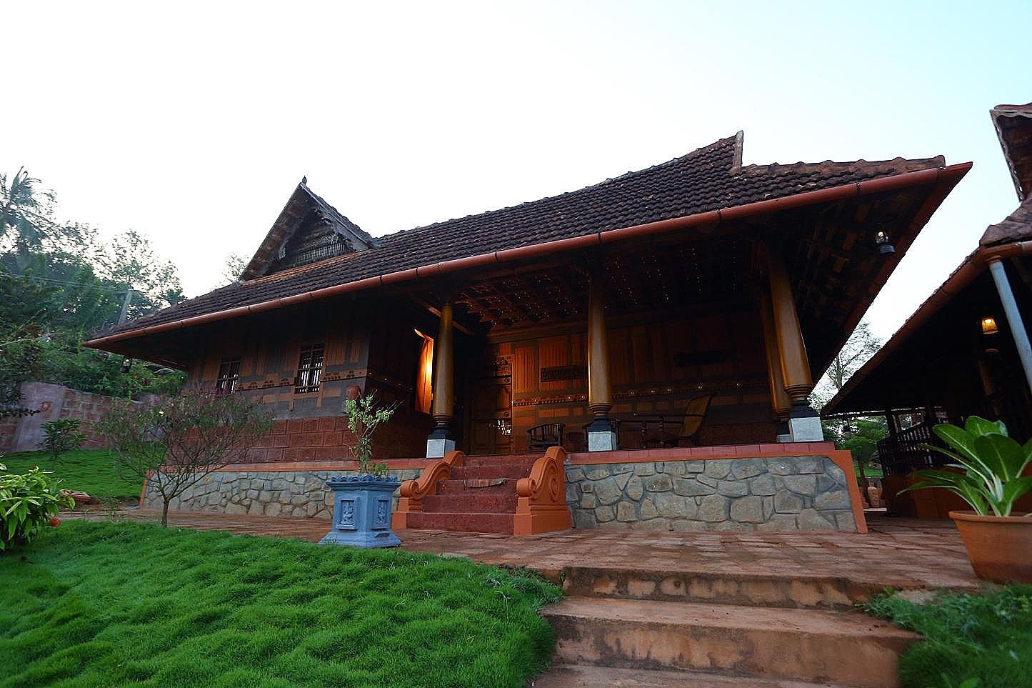 Thejas Resorts