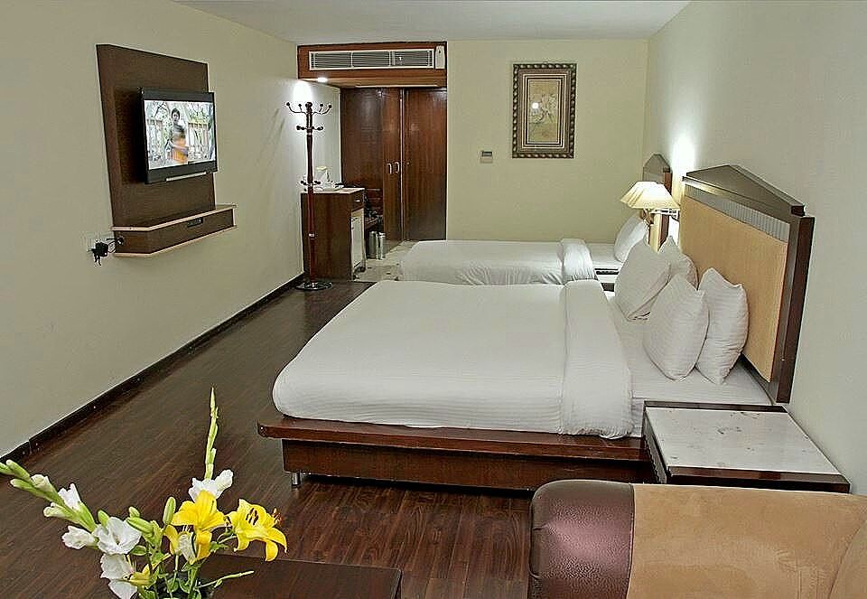 Premier Triple Room