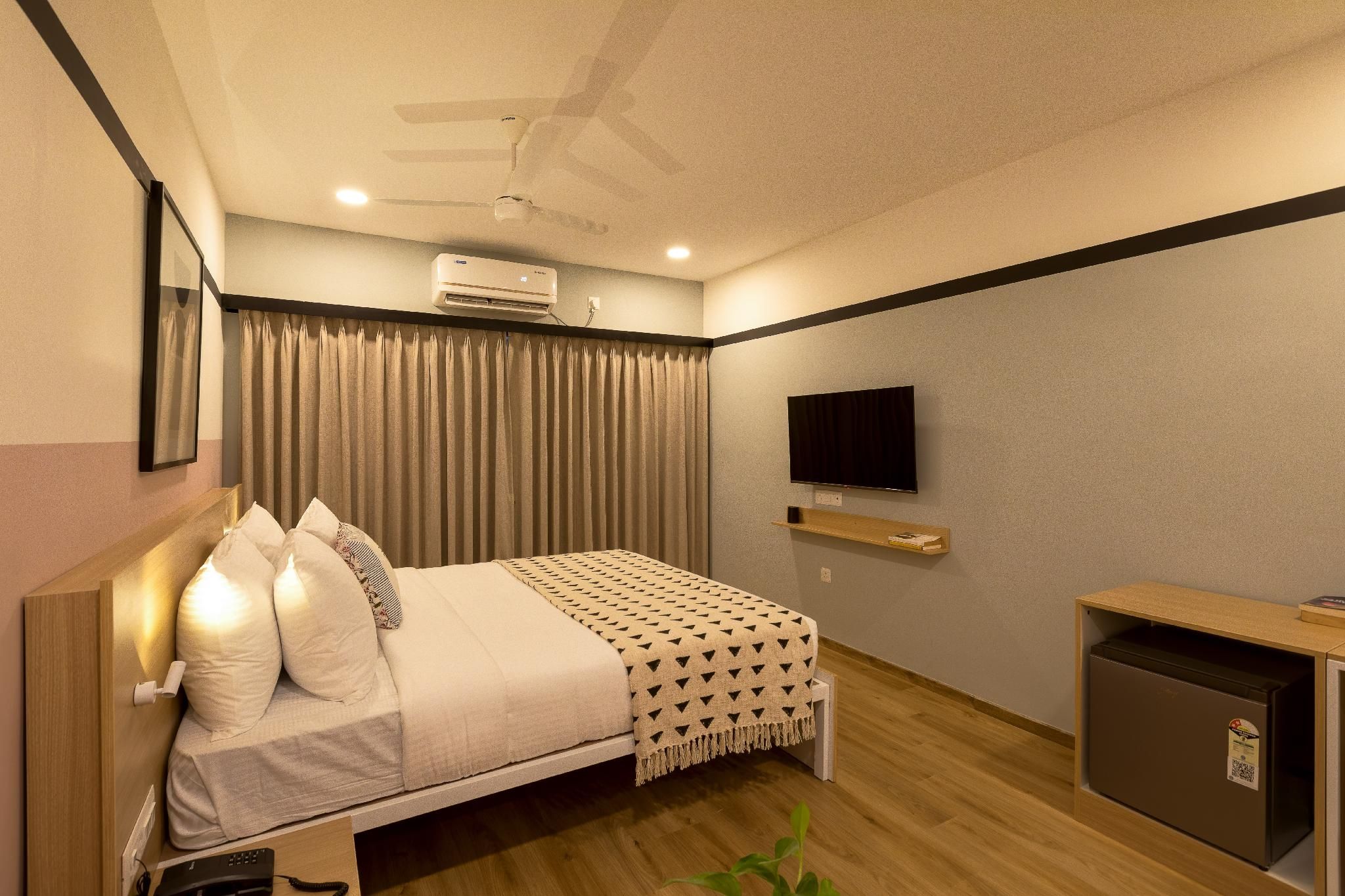 Executive Room