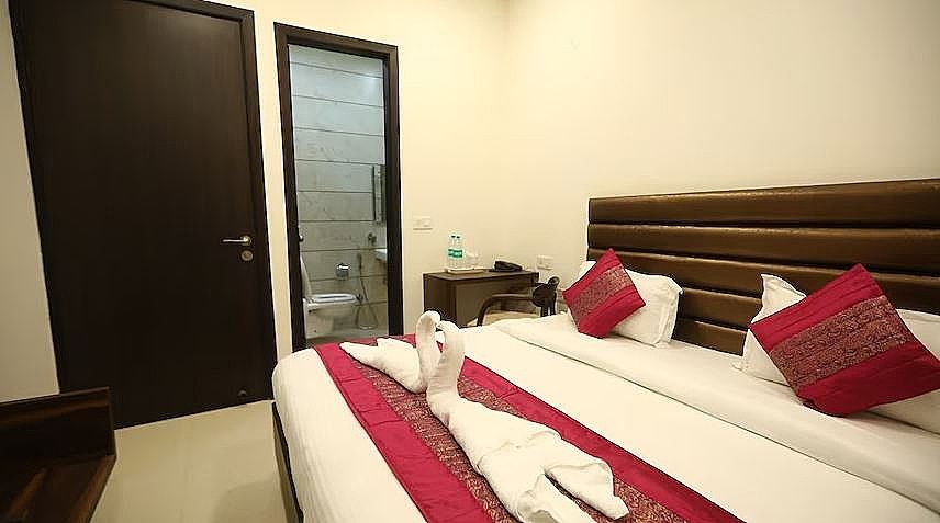 KKAINAAT HOTEL Deluxe Room 2