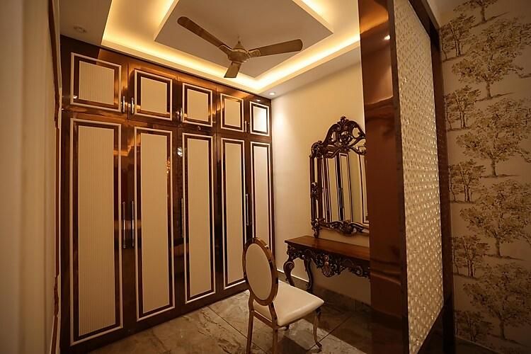 Burney Palace  Semi Deluxe Room 3