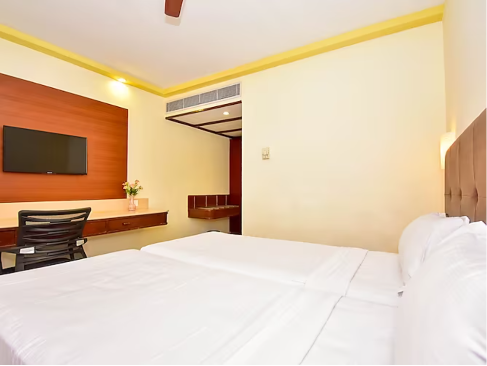 Hotel Jayaram City Centre Standard Room 5
