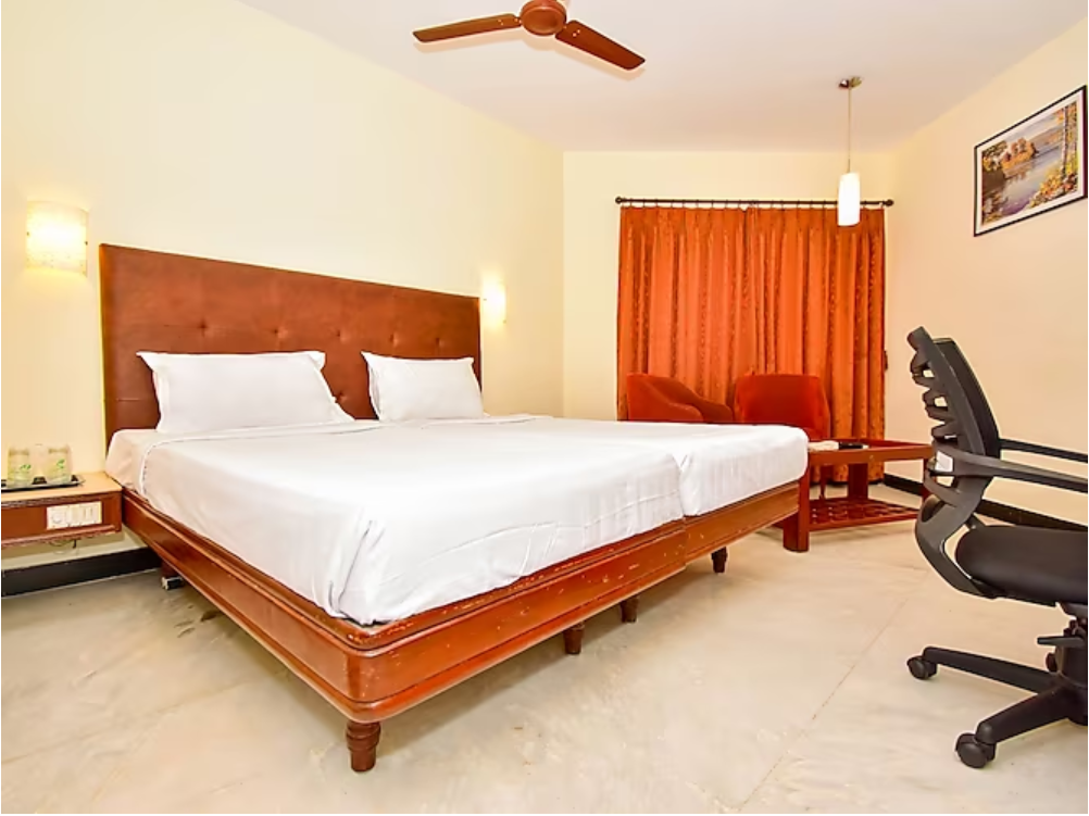 Hotel Jayaram City Centre Standard Room 3
