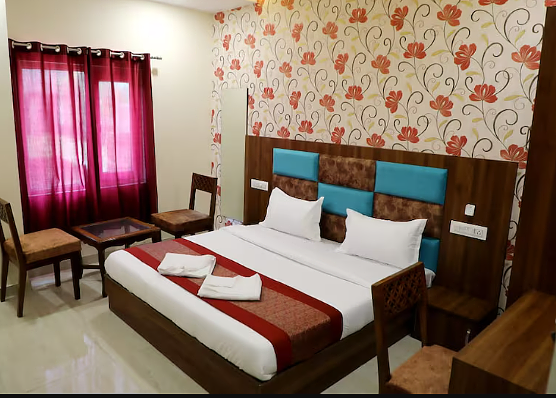 Deluxe Room