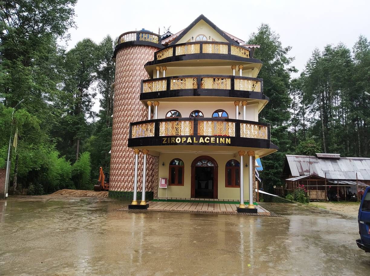 Ziro Palace Inn