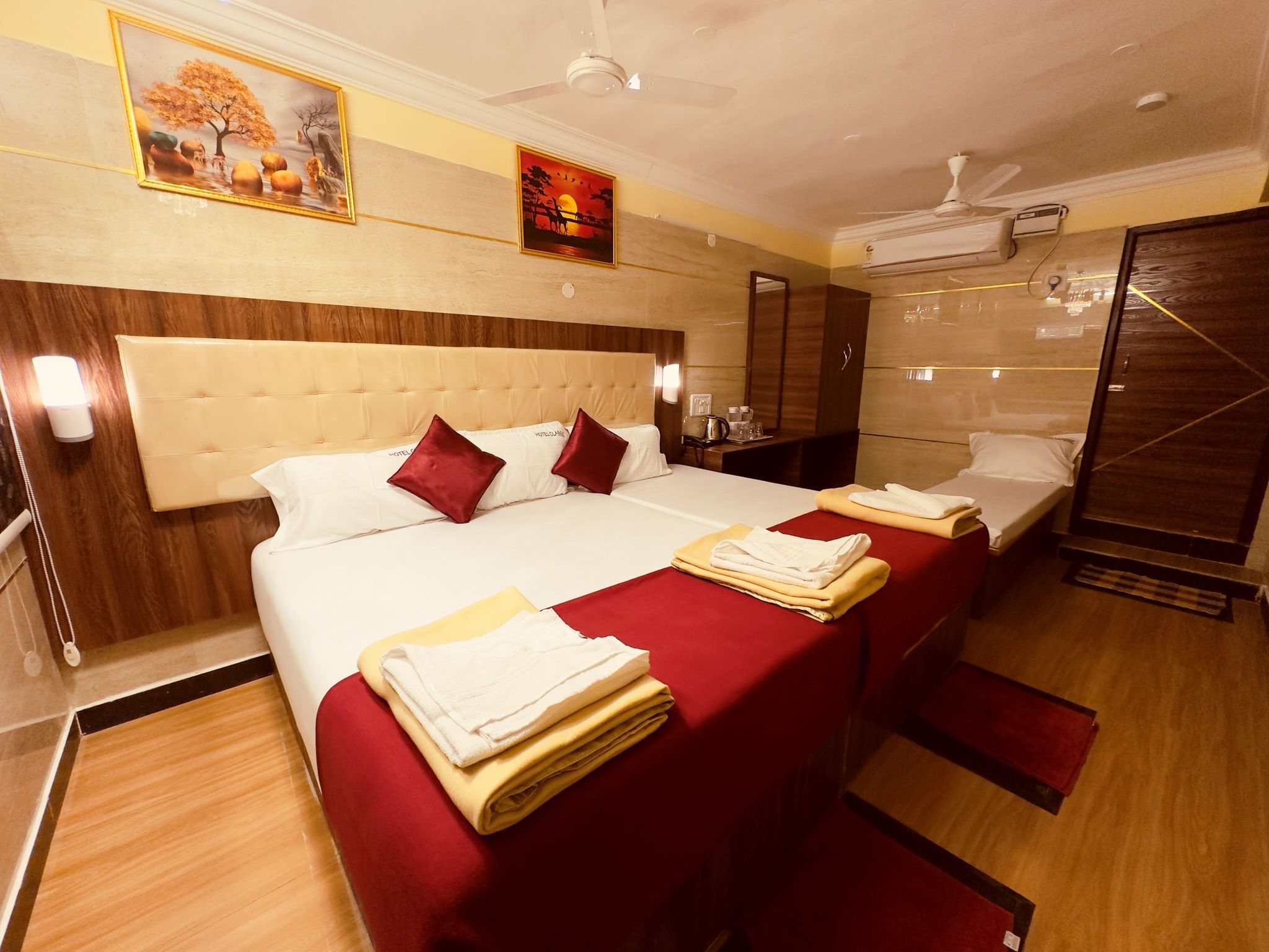 Deluxe Quadrale Room